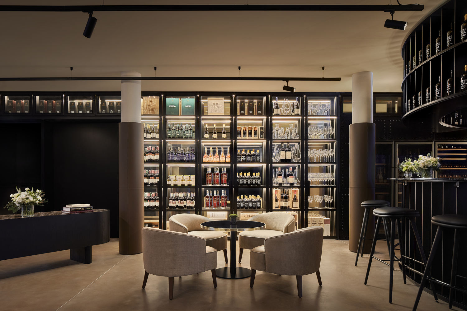 XXX  / Producao do fruto Pitaia em Vila Nova de Cacela no Algarve, 4 de Setembro 2024 / creditos: FILIPE FARINHA/LUSA