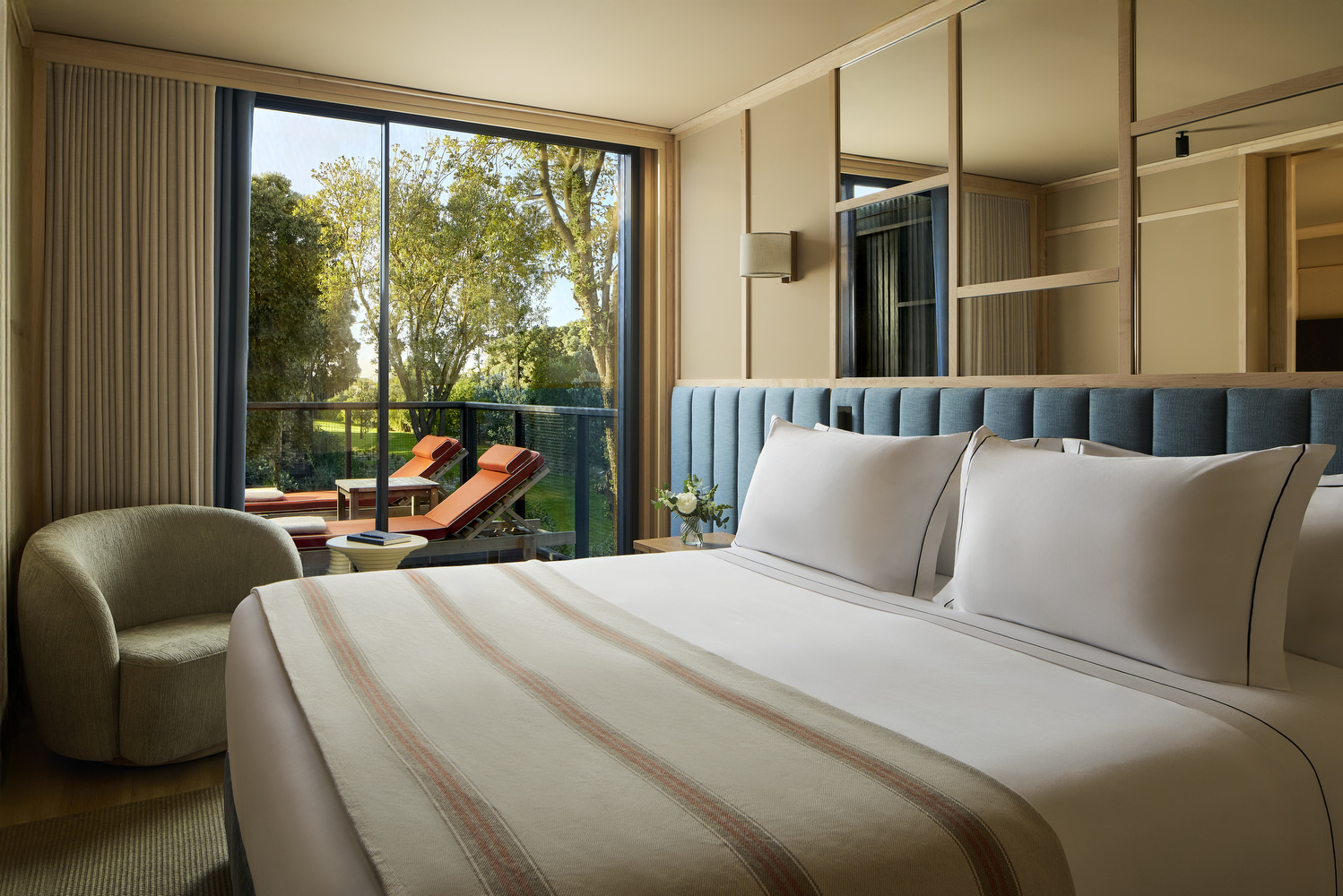 XXX  / Producao do fruto Pitaia em Vila Nova de Cacela no Algarve, 4 de Setembro 2024 / creditos: FILIPE FARINHA/LUSA